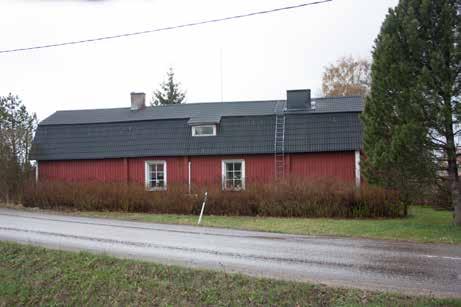 rakennettiin vierastupa ja uusi kamari sekä eteinen vanhan vierastuvan ja uuden vierastuvan väliin vuonna 1821; lisäksi tuolloin vanhasta kamarista ja eteisestä tehtiin keittiö talon pohjoispäähän.