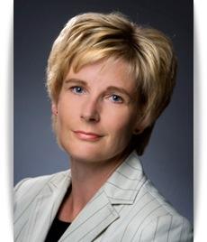Vice Area Director Area 4 Varaaluejohtaja Alue 4 (VAD) Helena Reilin Valtiotieteenmaisteri 1995, Ekonomie magister 1989, markkinoinnin taloustutkinto 1994 Hallintojohtaja Hiihtäjäntie 22, 33420