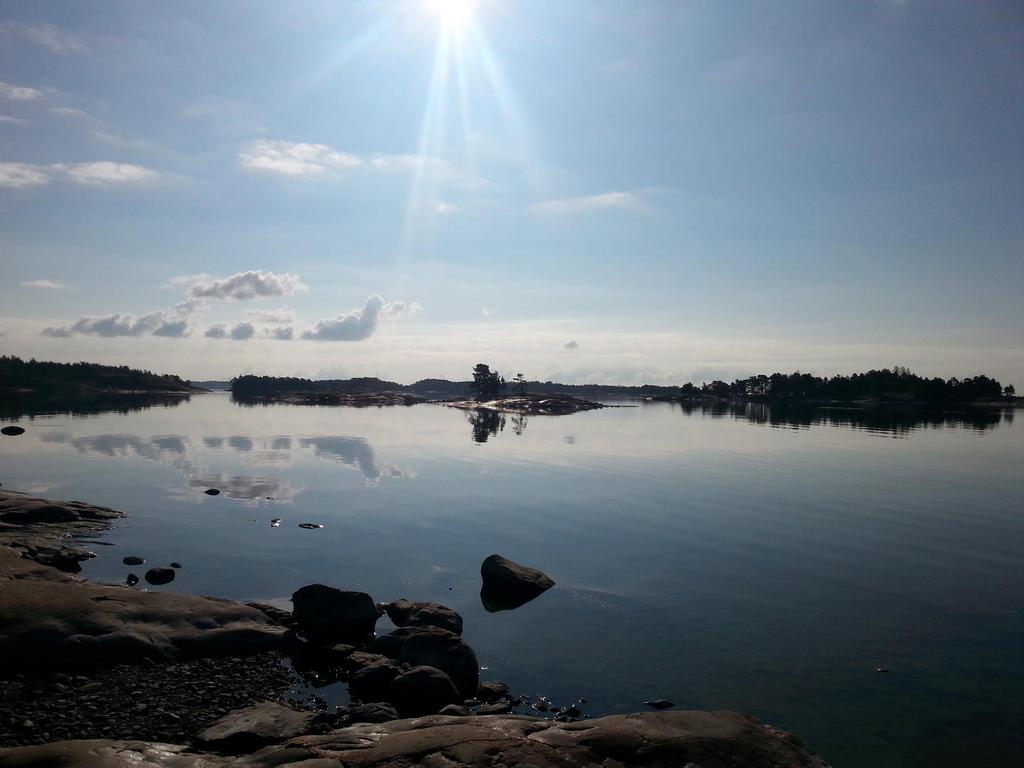 Luo myönteinen asenne Ole avoin Ole utelias Ole arvostava Ole ystävällinen Ole aito Myönteisyys syntyy niistä