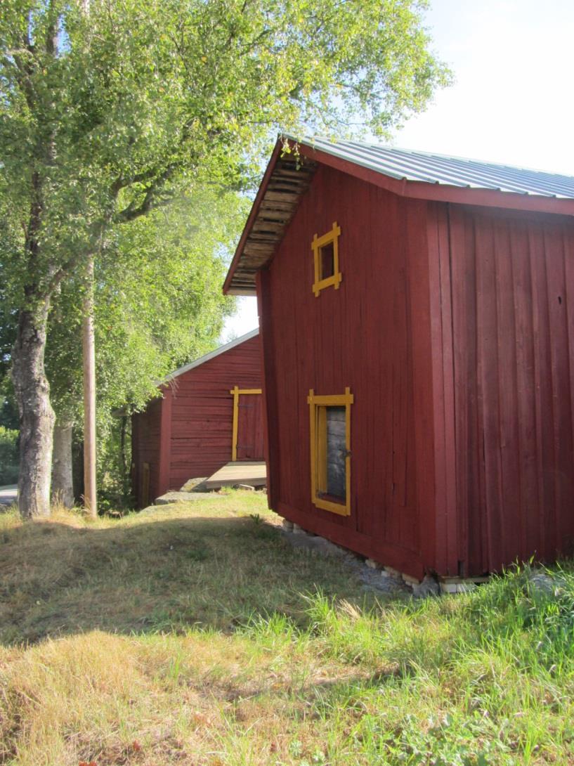 Toukokuu oli täynnä touhua Tässä kuussa kylähanke toimi maassa ja ilmassa. Kyläelokuvia kuvattiin kyläraiteilla ja Lapissa ihan lentokoneesta käsin.