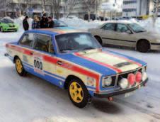 Kartturiksi palkattiin Tomille Kropsun Raippa kun itse oli lupautunut Jyskeen Matin kaveriksi edustamaan ko. kisaan Spaukkia turva-autoilun merkeissä.