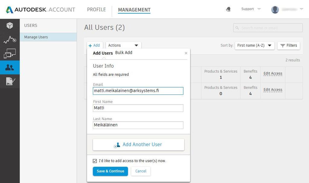 Käyttäjien lisääminen Autodesk-tilillä voit lisätä käyttäjiä ja myöntää etuuksia joko yksitellen tai useita kerralla.