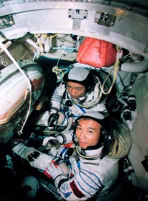 Projekti 921 Kiinan tie avaruuteen alkoi 1950-luvulla, kun maa alkoi suunnitella omaa kantorakettiaan ja ensimmäistä satelliittiaan.