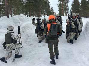 kertasingolla sekä yksittäisen panoksen räjäytysharjoitus. Lisäksi harjoiteltiin taistelijan perustaitoja ja talvitaitoja.