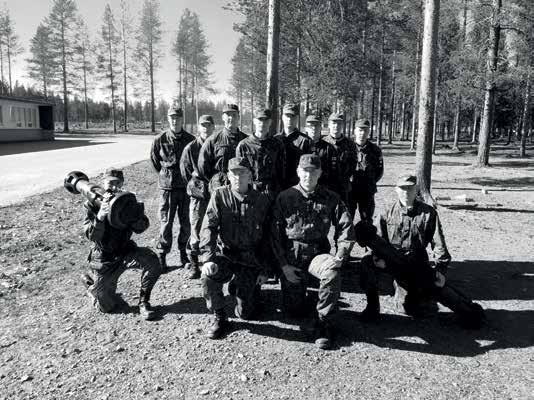 Panssarintorjuntalinja Panssarintorjuntalinjalla linjahenki kasvaa nopeasti, koska jo alusta lähtien rankkojen tehtävien suorittaminen vaatii jokaista vetämään yhtä köyttä.