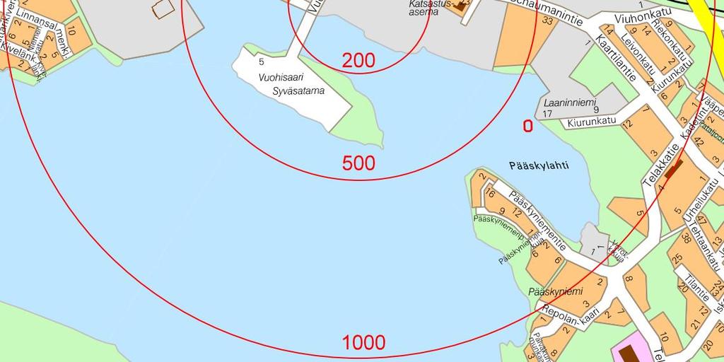 VUOHISAAREN SYVÄSATAMA KATSASTUSASEMA PUUTARHA Sijainti kaupunkirakenteessa ja etäisyydet toimintoihin, kuvassa sinisellä reunaviivalla asuinalueiden sijainti.