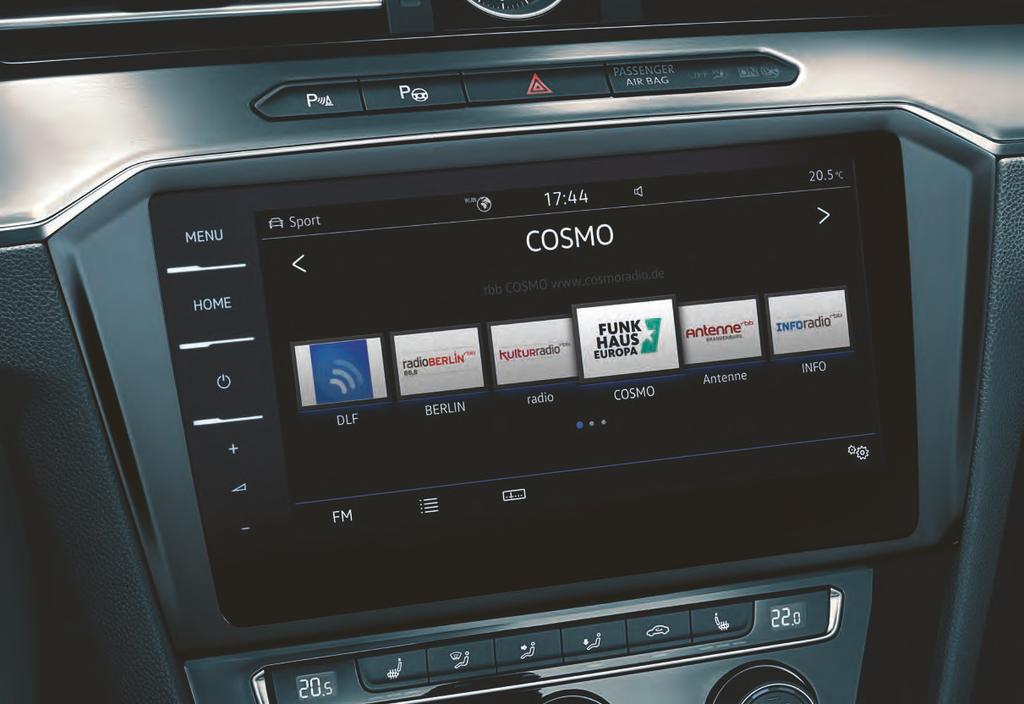 04 Vakiovaruste/Trendline V Vakiona Comfortlinessa Kuvien autoissa voi esiintyä