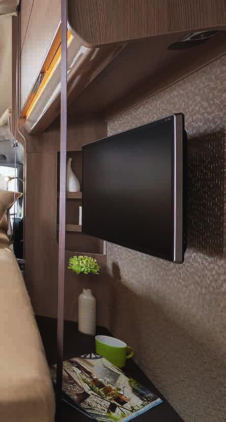 Service-Unit-huoltoyksikkö + Kaikki mallit alle 3,5 t Plussat sisäpuolella + Sähkötoiminen ylävuode uudella ergonomia-konseptilla (pitkittäin nukuttava) +