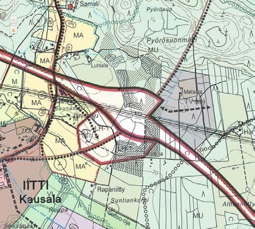 Tässä kohteessa kannattaisi pyrkiä hankkimaan ja käyttämään Iitin kunnan omistuksessa olevia kiinteistöjä (siniset viisikulmiot kartassaa) vaihtomaana siten, että kaavassa oleva liittymäalue ja