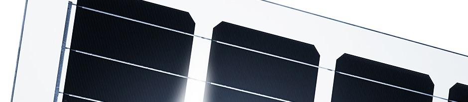 Solar Innova käyttää uusinta materiaaleja valmistaa aurinkopanee.