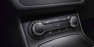 Somiste-elementit matriisioptiikkaa Monitoimiohjauspyörä 3-puolainen, 12 näppäintä Keyless-Go Start -toiminto, sis.