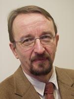 Suomen Fysiologiyhdistys ry Societas Physiologica Finlandiae Jäsentiedote 2/2017 Perustettu 1961, toimii myös Tiedeakatemian neuvottelukunnan tukemana Suomen fysiologian kansalliskomiteana Hyvät