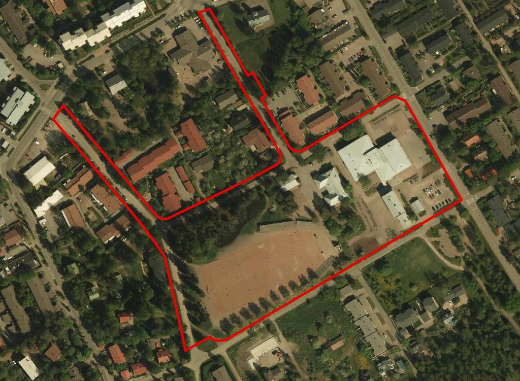 Kuva 3: Kinnarin koulun alue vuonna 2012. Koulun tontti ulottuu Metsolantielle.
