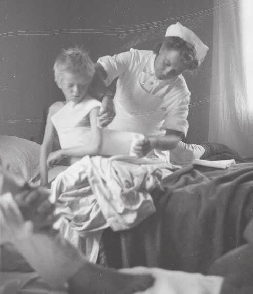Sotilaiden suhtautuminen ryöstövierailuun oli aluksi epäilevä. Kun tulivat, osaston johtaja ei uskonut tarinaani. Hyppi silmille ja nimitteli valehtelijaksi.