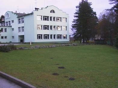 Kehtna põhikool Valla Vaatleja 5 Isad käisid koolis Külaskäik Evitskogi Sügisene koolivaheaeg oli 20 õpilasele Kehtna Põhikoolist täis reisiärevust.