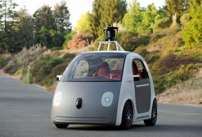 7 2.2 Tilanne autoteollisuudessa nykyisin Nykyisin lähes kaikilla suurilla autonvalmistajilla sekä myös joillakin teknologia-alojen toimijoilla on omat robottiautojen kehitysprojektinsa.