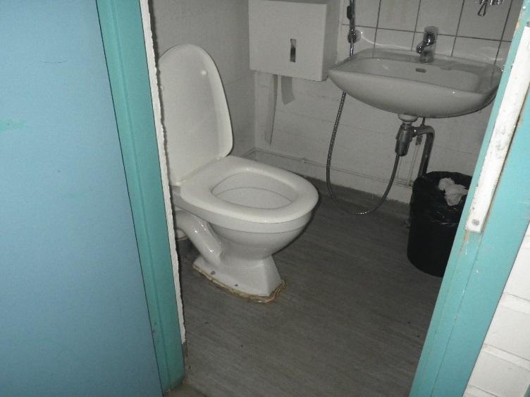kauttaaltaan nykymääräysten mukaisiksi.