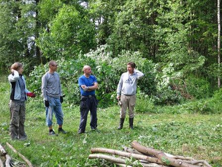 Talkootyö Arvo: Yhteisöllinen arvo Toimenpidesuositus: Talkootyö on arvokasta työtä, jolla voidaan saada paljon tulosta aikaiseksi pienellä panostuksella.