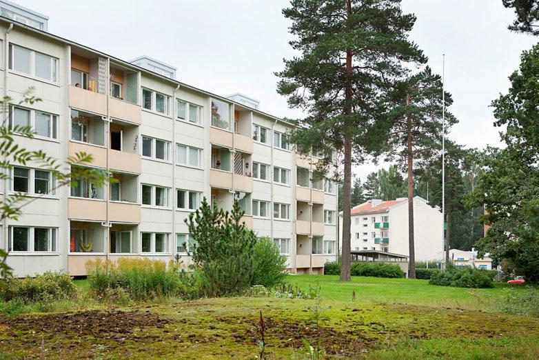muutokset ja rakentuminen. Alueen rakennuskanta on iältään varsin vaihtelevaa.