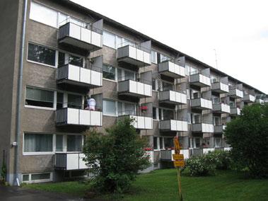 Merkittävin aluekokonaisuus muodostuu Kustaankartanon vanhustenkeskuksen rakennuksista.