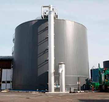 4.6.3.4 Biokaasureaktorit Suunniteltu biokaasulaitos käsittää kaksi teräksistä biokaasureaktoria. Reaktoreiden korkeus on 16 m, leveys 16 m ja tilavuus 2 000 m 3.