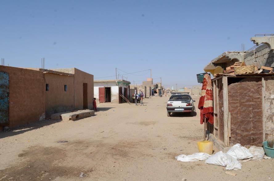 Ilmastonmuutos on vaikuttanut Mauritanian ilmastoon aiheuttaen entistä pahempia tulvia pääkaupunki Nouakchottin alueella ja entistä pahempaa kuivuutta muualla maassa. Myös hiekkamyrskyt ovat yleisiä.