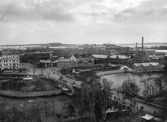 Kun Kyttälää rakennettiin uudelleen 1920 luvulla, vallalla oleva tyylisuunta oli klassismi.