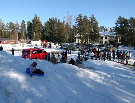 Tavoite Nykytila Toimenpide Aikataulu ja toteuttajat Kylän nuorten työelämävalmiuksien parantaminen Yritystoiminnan ja etätyön edistäminen Puhdas luonto ja vesistöt