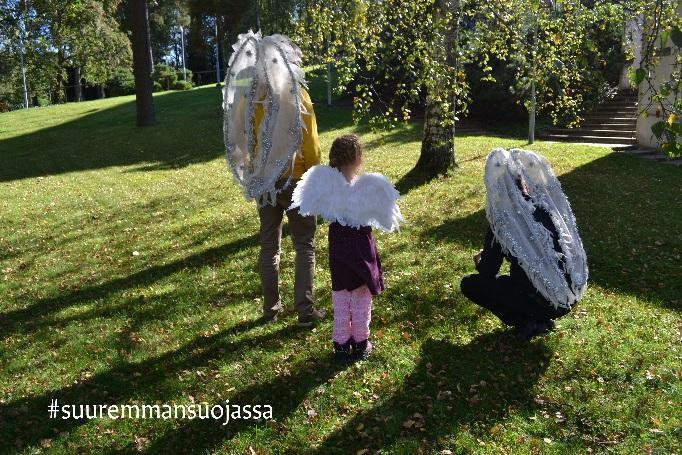 7 (24) Seurakunta viestii monessa kanavassa. Perinteiseen tapaan printtimediassa ilmoitamme toiminnastamme Kirkko & kaupunki -lehdessä sekä Tanotorvi-lehdessä.