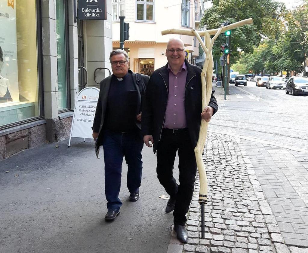 Tiimi myös valmistelee kahvi- ja ruokatilaisuuksia, esim. kirkkokahvit, ja eri piirien ja vierailujen kahvitukset.
