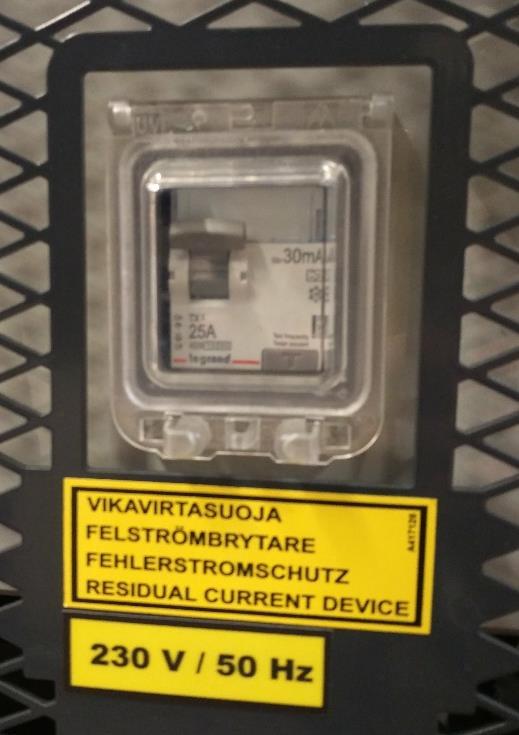 4.4 Varalaskun painonapit kytkentäkotelossa (optio) 21 1 1. Käyttötuntimittari 2.