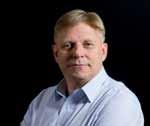, emba. Suomen kansalainen. Omistaa 17 254 Stora Enson R-osaketta sekä 30 000 (2004 2007) optiota/synteettistä optiota. Lars Häggström Henkilöstöjohtaja. S.1968.