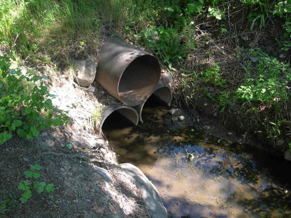 43 Kaupunkialueilla hydrologiaan vaikuttavat suuresti maankäyttö, rakentaminen, infrastruktuuri ja muut toiminnot.