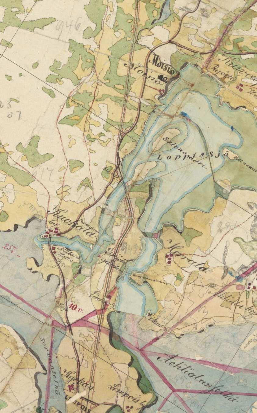 Kuva 6. Ote pitäjänkartasta, johon Helsinki Tampere rautatien linjaus on myöhemmin merkitty. Sillanjäännöksen sijaintipaikka merkitty kuvaan nuolella.