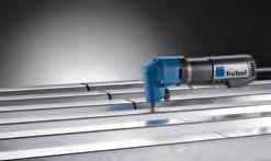 2,2, kg TruTool N 200 Li-Ion (akkutoiminen) Pyöreä terä kääntyy 360