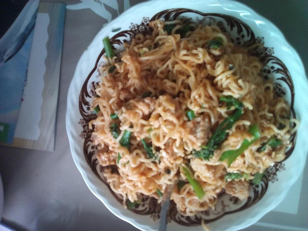 kitchen: lihapullia,