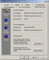 Kuvaruutuvalikot Monitor Control -kohdassa käyttäjä voi valita Auto Setup -toiminnon, joka optimoi asetukset, tai Factory Reset -toiminnon, joka palauttaa näyttöön tehdasasetukset.