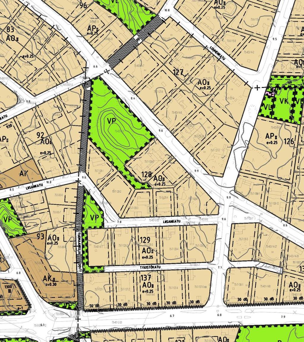 8 (12) Asemakaava Muutosalueella on voimassa 16.11.2010 hyväksytty asemakaava 490. Siinä suunnittelualueelle on määritelty seuraavat kaavavaraus: Erillispientalojen korttelialue (AO).