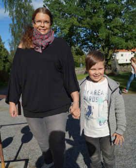 TARJA KOPALAINEN Taskuhirviöitä Tyrväälläkin Hannu Grén Kouluikäisten kerhot alkavat viikolla 37 Syksyn kerhotoiminta kouluikäisille lähtee jälleen käyntiin.