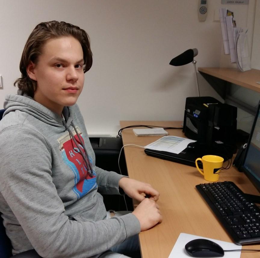 3 Kanta-Hämeen Kela-yhdyshenkilöiden kokous on myös huhtikuussa. Päiväksi on alustavasti kaavailtu 19.4. ja paikkana K-HAT Oy:n koulutustilat Parolassa. Tarkemmin lähempänä ajankohtaa.