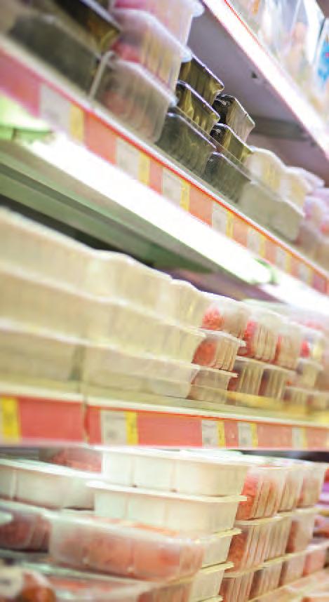 Päivittäistavarakauppaa harjoittavat valtakunnallisesti Prisma-, S-marketja Sale-ketjut sekä pääkaupunkiseudulla Alepa-ketju.