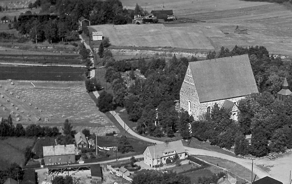 1936