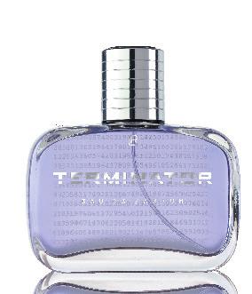 MIESTEN TUOKSUT DESIGN Terminator 50 ml TUOKSUPERHE aromaattinen vihreä karismaattinen Metropolitan Man 50 ml TUOKSUPERHE puinen vihreä elegantti PÄÄTUOKSU sitrussävyt, appelsiini, lime, bergamotti