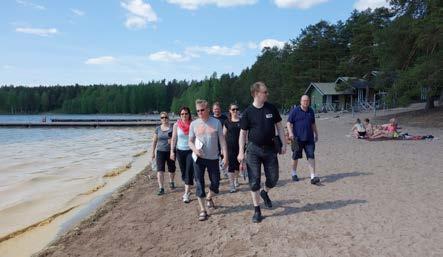 Olemme valmiita avustamaan myös muualla kuin opistolla järjestettävän koulutuksen suunnittelussa ja toteuttamisessa.