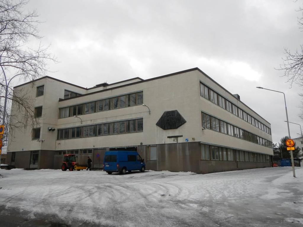 Kuva 7. Yleiskuva rakennuksesta. Kuva 8.