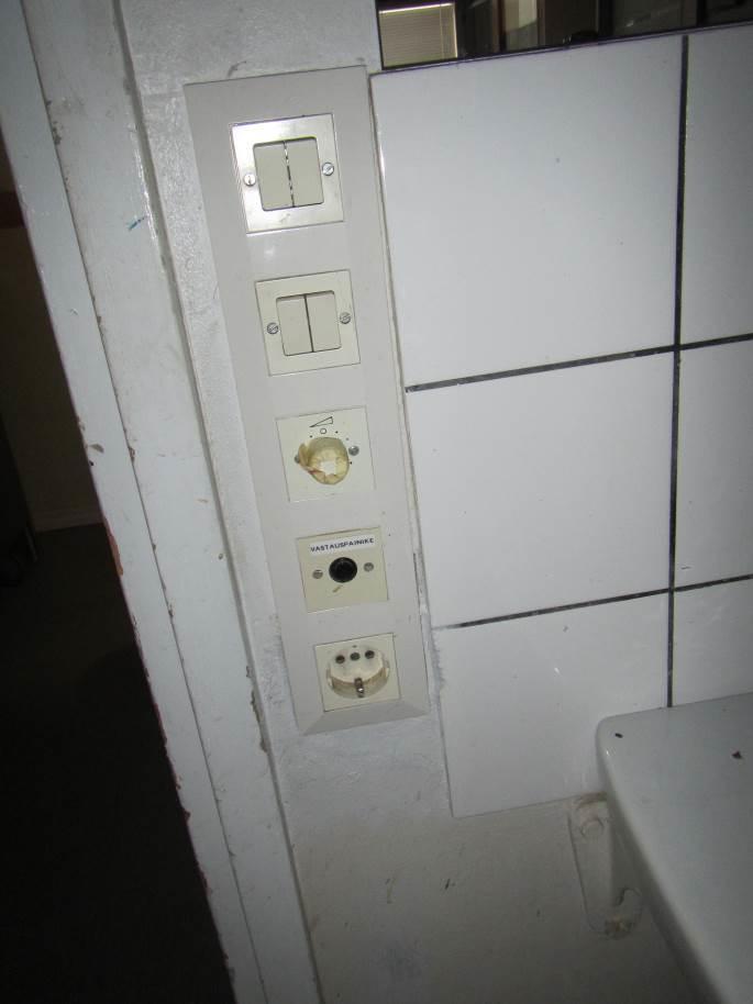 Kuva 37. Sähkökalusteet. Kuva 38.