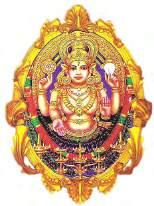 Guruvayurin temppeli (Kerala) Mahout, elefantin ohjaaja, huusi elefantille.