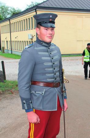 kaupunginorkesteri Orkesteria johtaa: Vytautas Lukočius Ohjelmassa mm: Rosiini: Silkkitikkaat,