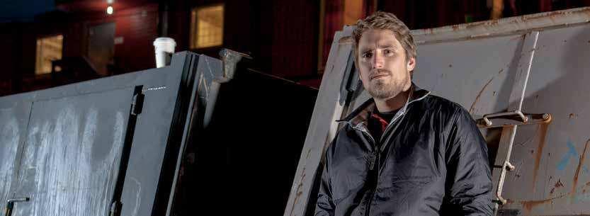 HELLY HANSEN WORKWEAR 2017 PROFILE 76167 SHEFFIELD JACKET 559 COBALT/BLACK, 979 DARK GREY/BLACK, BLACK 65% Polyester, 35% Cotton EN ISO