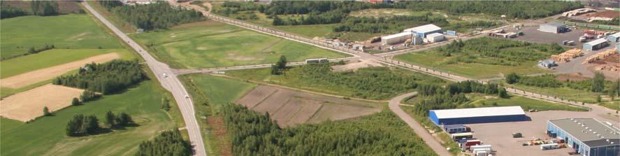 5 (33) Liittymälaskennan perusteella Terminaalinkadun liikenne suuntautuu erittäin vahvasti valtatien 6 suuntaan, vain nin 2 % Terminaalinkadun liikenteestä suuntautuu Nuijamaalle.